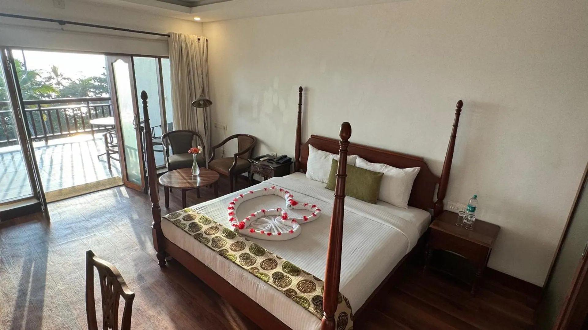Kovalam Gymkhana Thayil Kadaloram Thiruvananthapuram Homestay