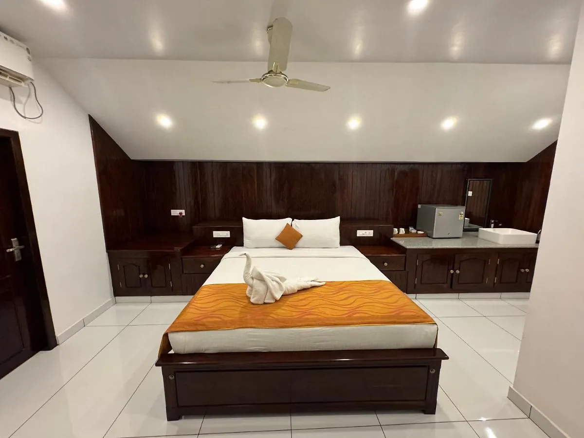 Kovalam Gymkhana Thayil Kadaloram Thiruvananthapuram Homestay